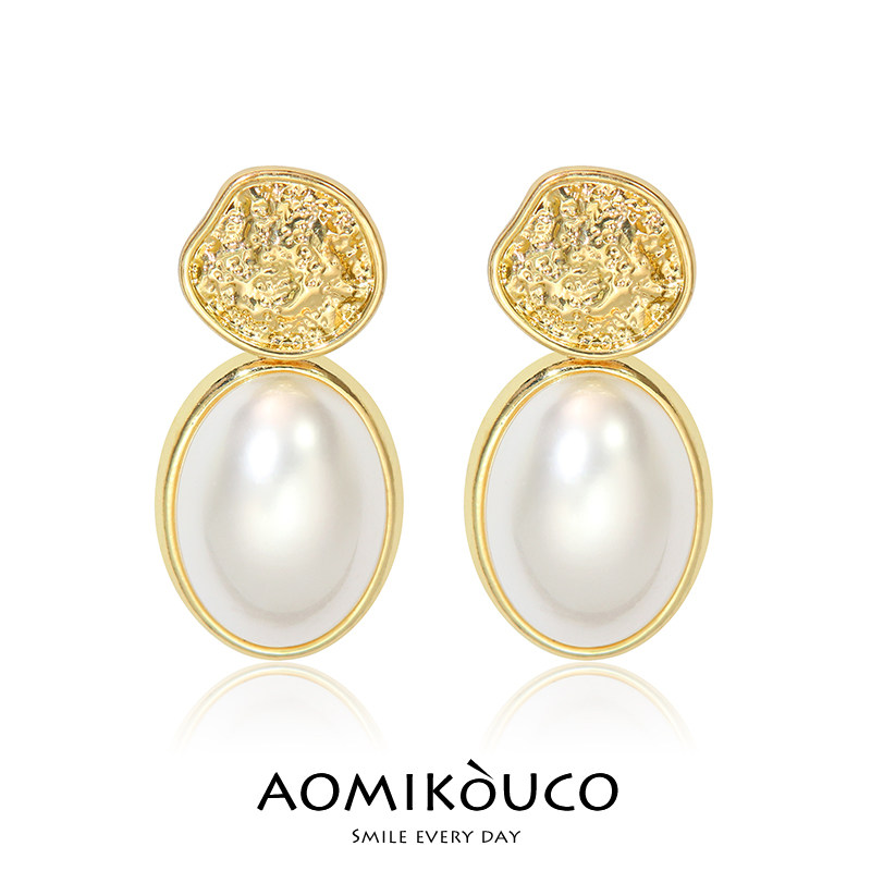 小香风复古椭圆珍珠气质耳环时尚高级感锤纹金属质感轻奢小众耳饰,饰品/流行首饰/时尚饰品新,耳钉,淘宝优惠券,粉丝福利购,淘宝优惠卷