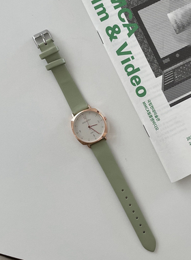 北欧小众手表女ins风简约气质复古时尚网红方形绿色夏季休闲百搭