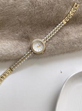 爆款珍珠链条小表盘手表女款高档精致轻奢高颜值时尚圆盘手链女表