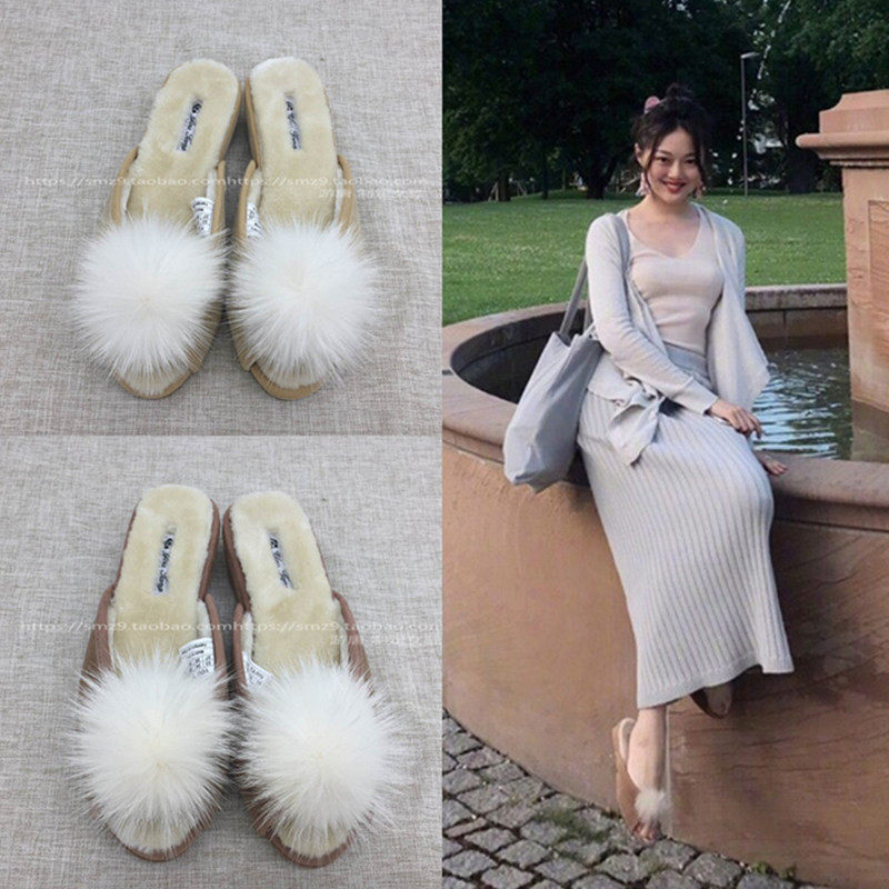 晚晚同款羊毛毛球拖鞋秋冬可爱一字棉拖鞋鱼嘴坡跟室内外毛毛鞋女在类目 女鞋, 拖鞋, 一字拖中 - 来自Buy2taobao.com提供专业的淘宝代购服务