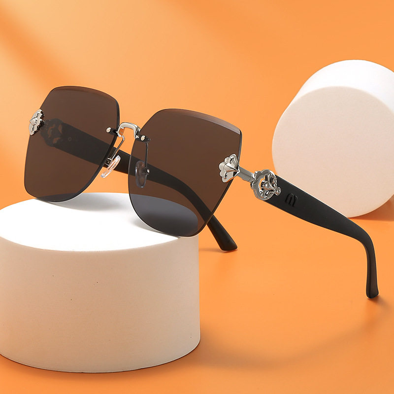 新款女士无框切边太阳眼镜欧美时尚优雅休闲墨镜防紫外线遮阳眼镜