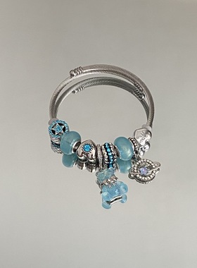 潘家新款轻奢小众原创设计蓝色水晶小熊吊饰手镯女百搭ins风手链