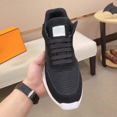 2025欧洲站新款透气舒适休闲板鞋