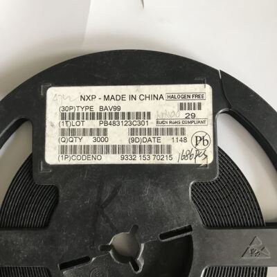 BAV99 BAV99LT1G 印字A7 A7W 开关二极管 SOT23-3 50个1.8元