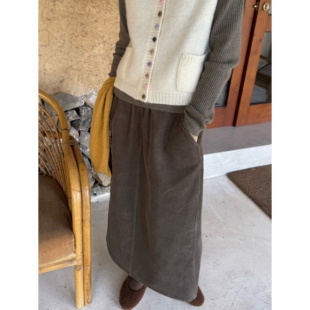 野梨树下 复古木棉粗条灯芯绒半身裙中长款直筒裙