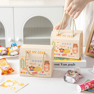 新年2026零食包装盒糖果盒袋空礼品礼物烘焙店卡通雪花酥饼干纸盒