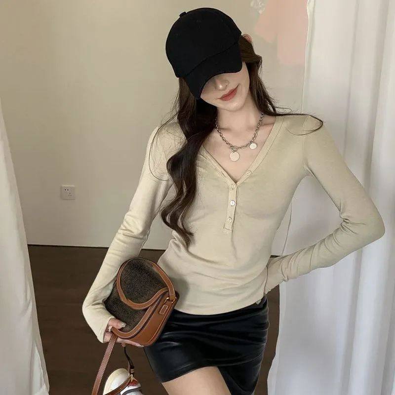 秋季纯色设计感小众V领长袖T恤胖mm300斤修身纯欲风打底衫上衣ins,女装/女士精品,T恤,淘宝优惠券,粉丝福利购,淘宝优惠卷