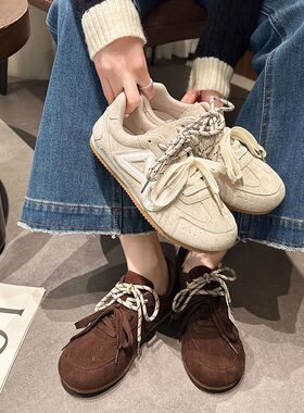 2026 new fashionable casual sports shoes with color blocking