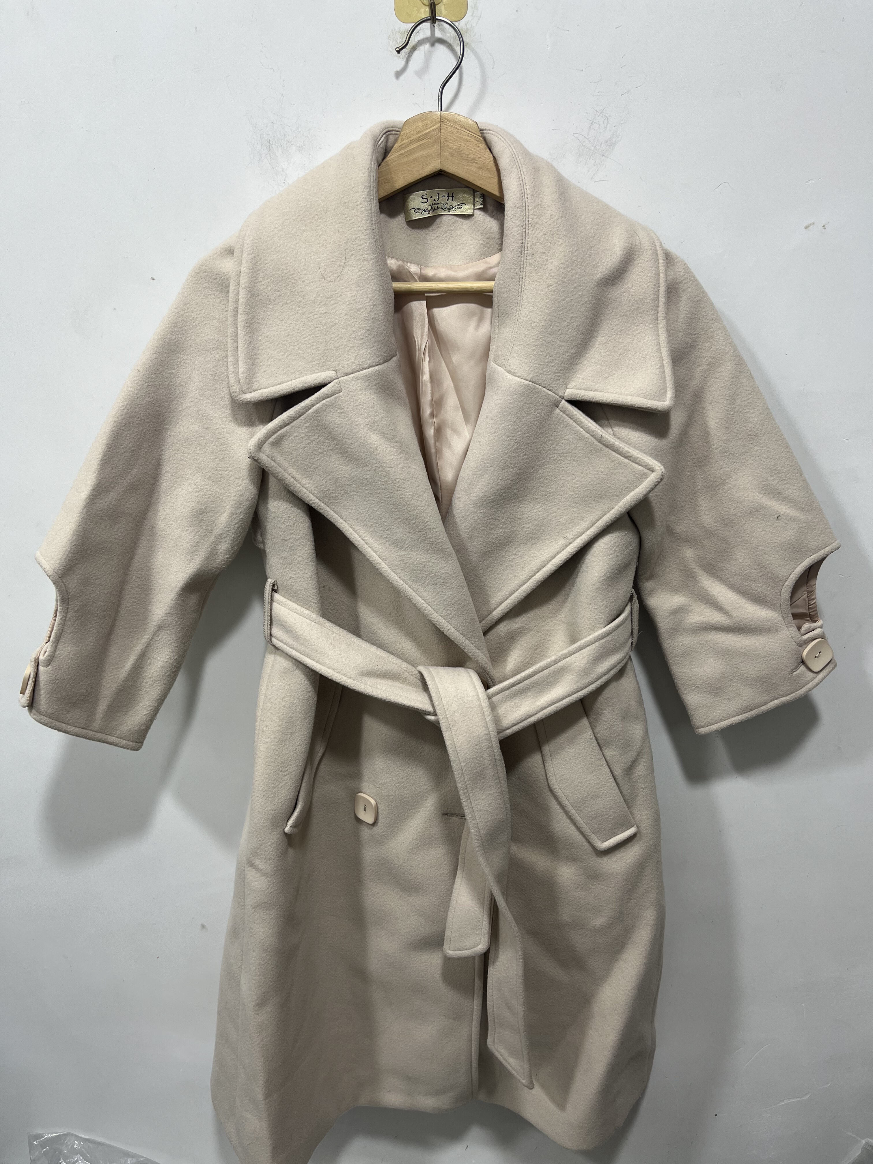 亏本清货秋冬女装时尚百搭休闲潮牌毛呢外套女大衣中长款风衣