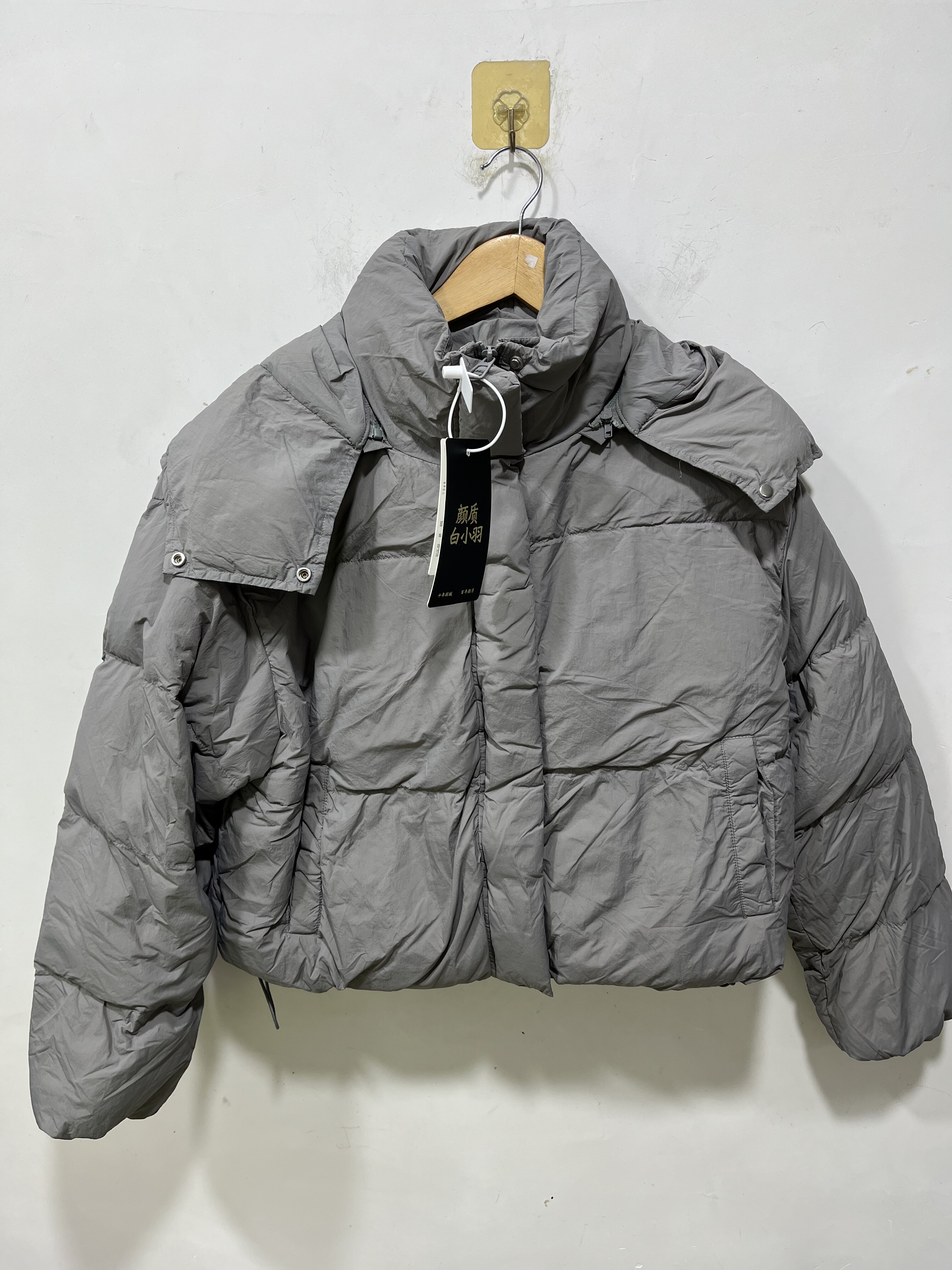 亏本清货冬季女装时尚百搭休闲潮牌羽绒服短款保暖外套上衣