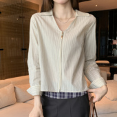衬衫 女2025新款 秋季 竖条纹v领长袖 宽松显瘦法式 设计感小资上衣