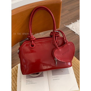 日本手提新年红色包包女2026新款时尚日韩托特包高级感通勤包婚包