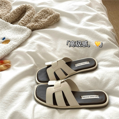 老钱风格调~！慵懒皮面外穿凉拖鞋女ins夏季度假防滑透气一字拖鞋