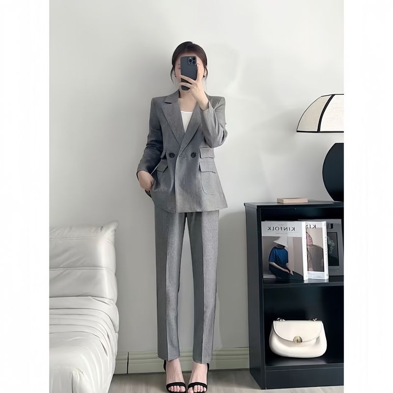 职业西装套装女春秋2024年新款韩版气质女神范休闲时尚西服两件套