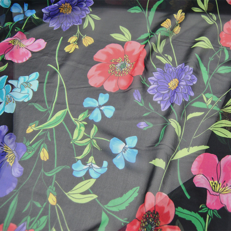 宽幅黑底花朵鲜艳真丝乔其纱连衣裙旗袍衬衫桑蚕丝服装布料面料