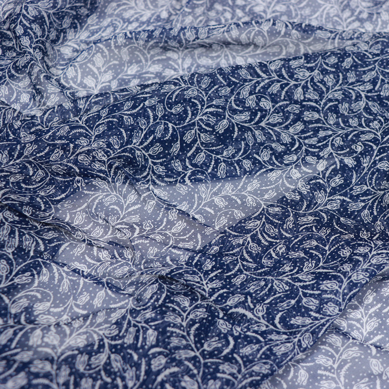 宽幅藏青色底小白花朵真丝乔其纱连衣裙衬衫桑蚕丝服装布料面料