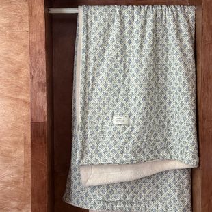 新款全棉纯棉宝宝纱布绒毯盖毯儿童小毯子风刻檀芽膝盖毯保暖舒适