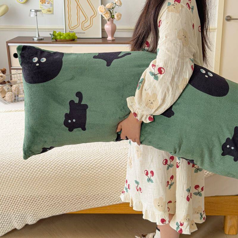 高克重牛奶绒长条枕套加枕芯