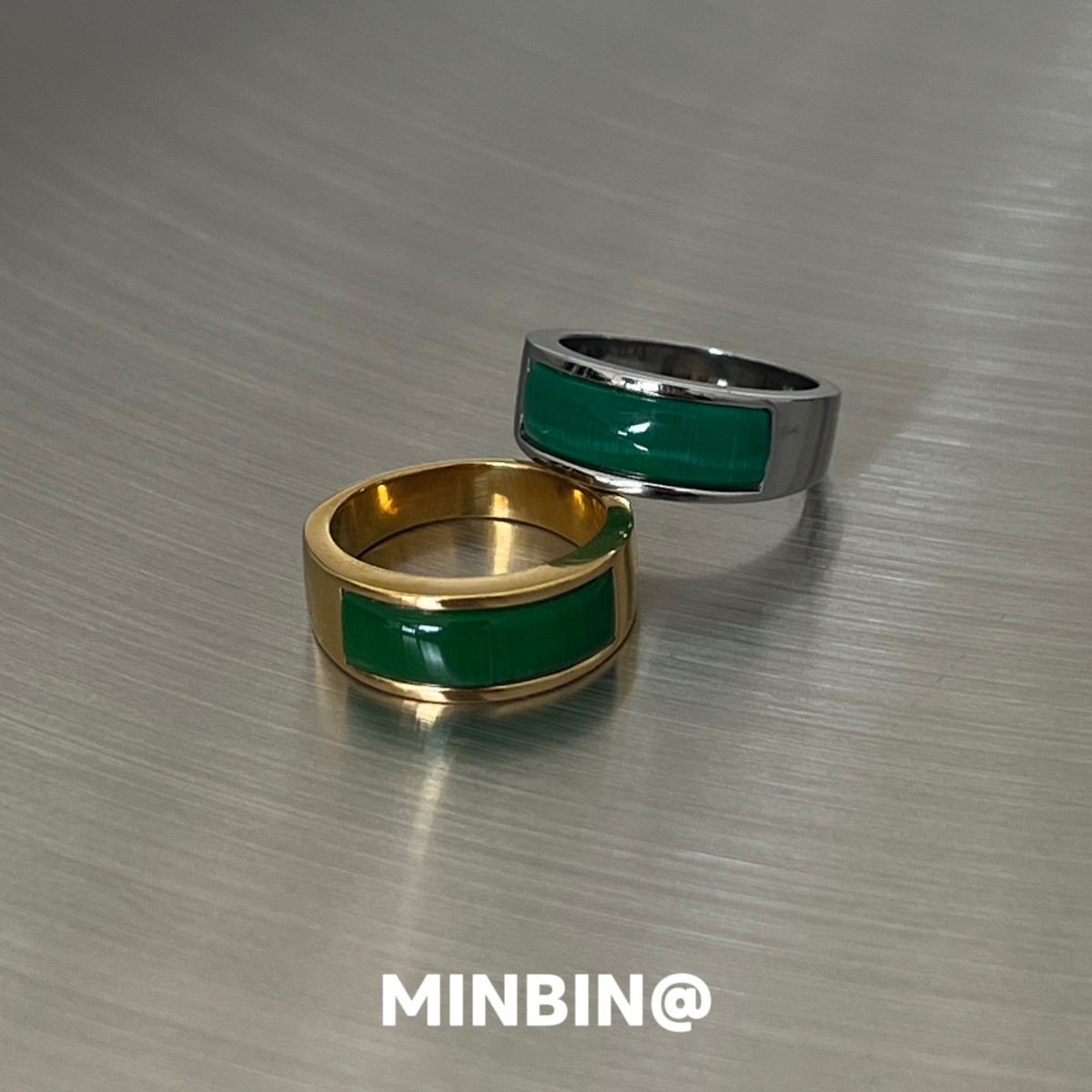 经典复古欧美绿色宝石钛钢戒指