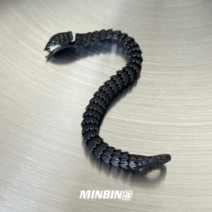 复古黑灵蛇钛钢手链男款小众高级设计感欧美嘻哈男生手环男士手饰