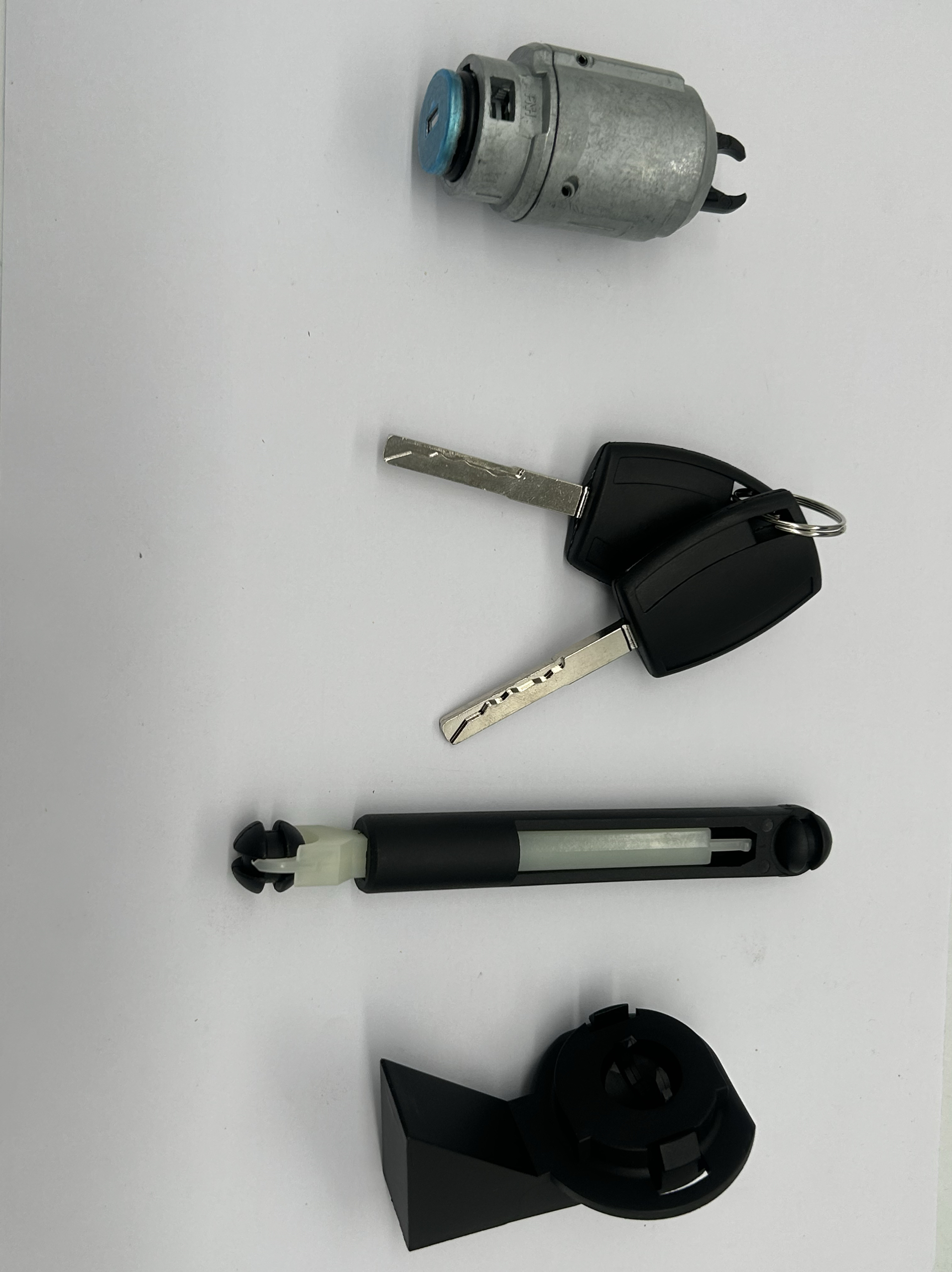 福特经典福克斯机盖锁连接机构中网锁芯锁座连杆拉杆卡扣座机盖锁