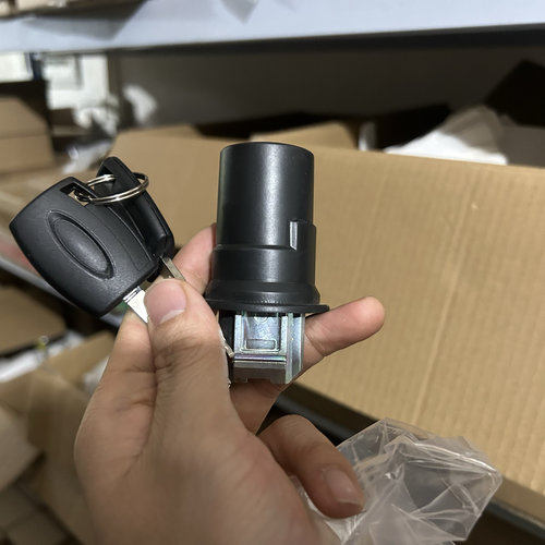 适用福特新全顺 14-19 MK8 机盖锁芯V362全顺途睿欧机盖锁芯