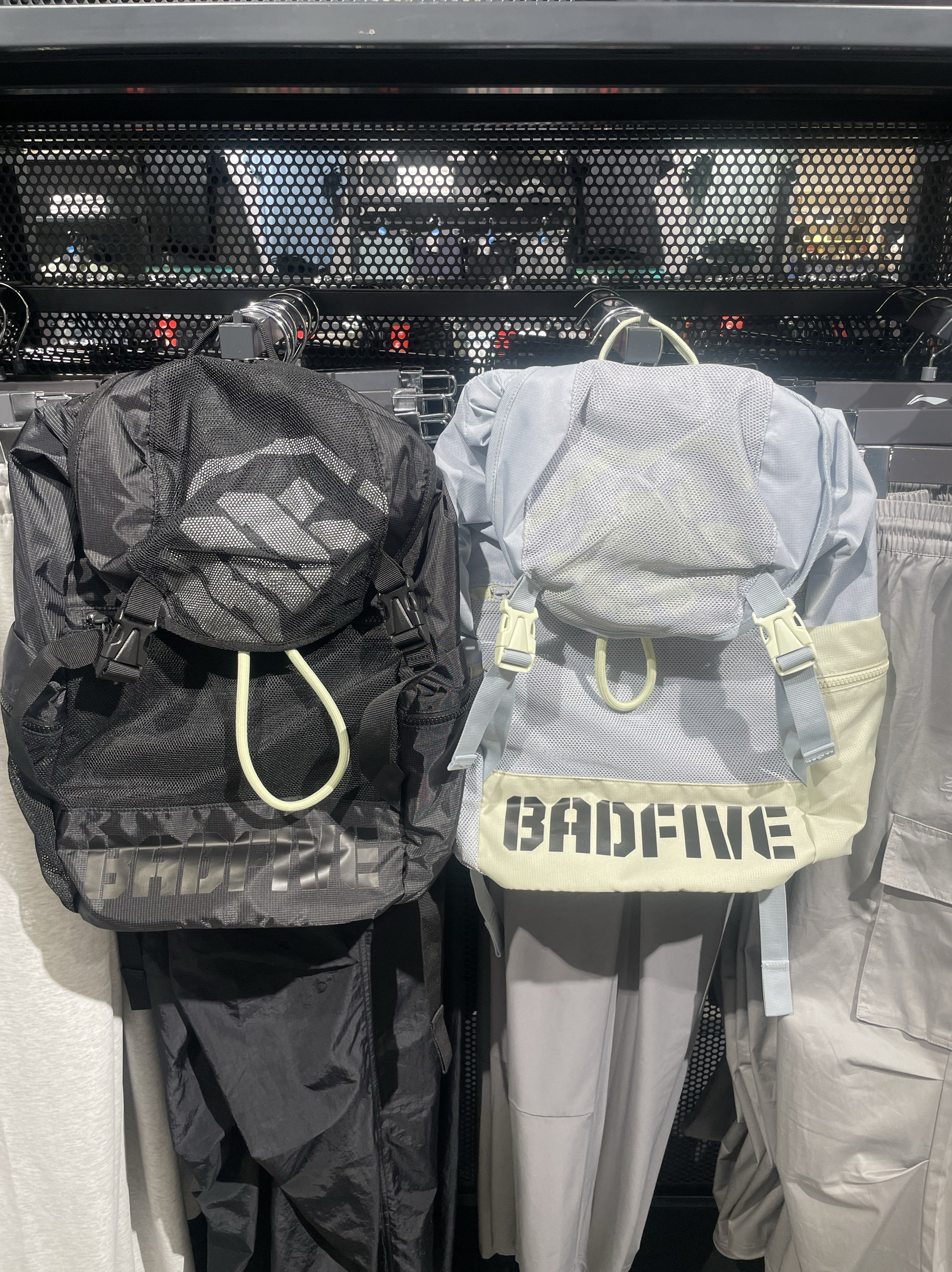 李宁2024夏新款男女同款反伍系列双肩包抽绳镂空背包书包absu307