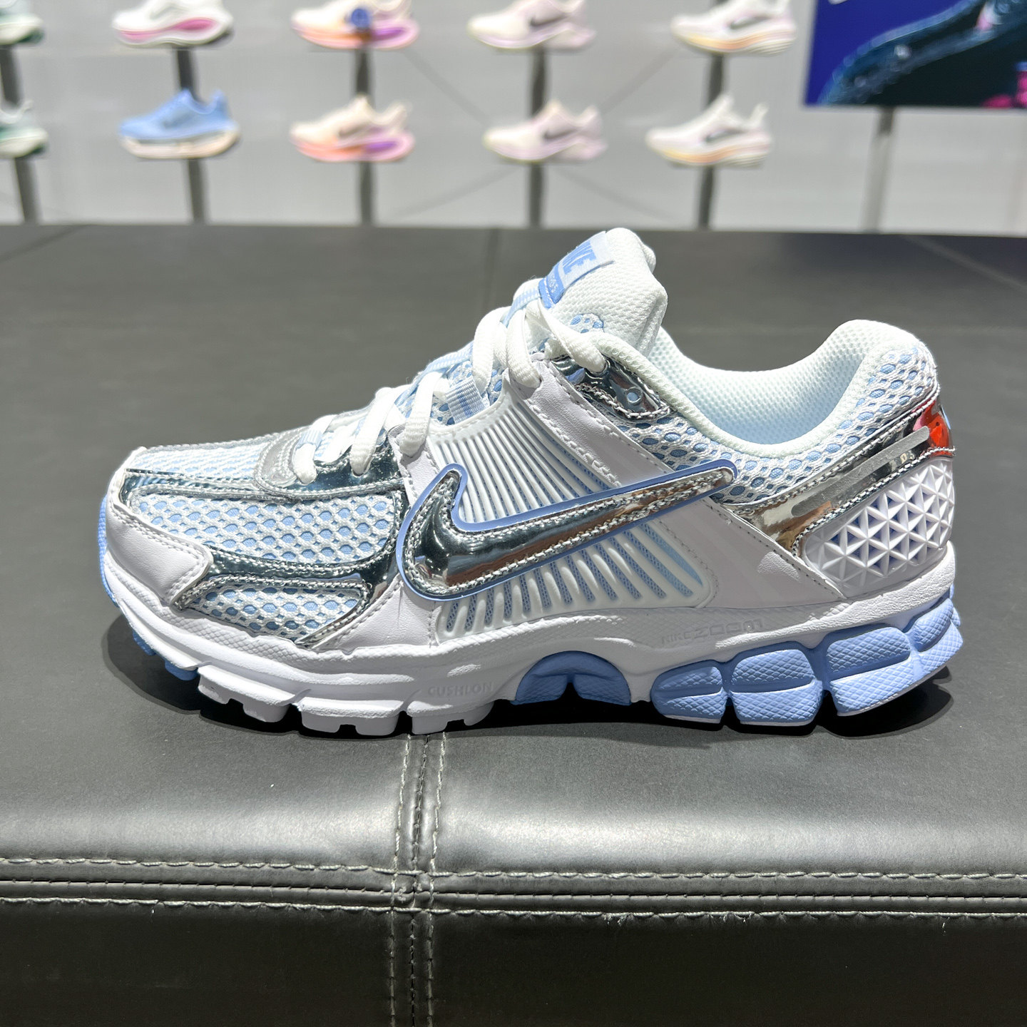 正品耐克女鞋2026秋款Zoom Vomero5白蓝拼色网眼运动鞋IV4311-100