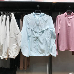 拒水防晒运动连帽夹克皮肤衣HV4549 新款 474 耐克男子2025春季 正品