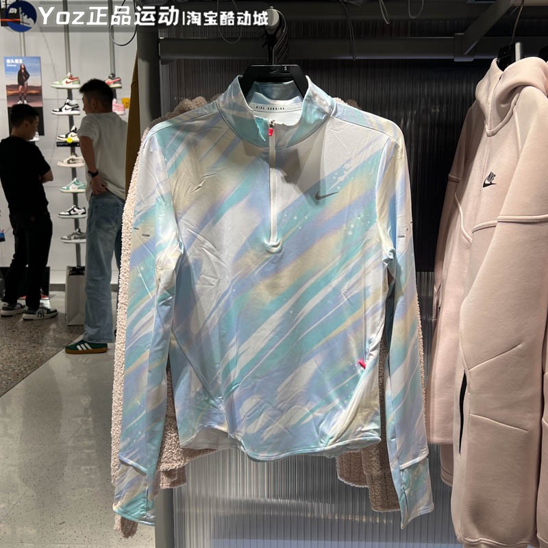 耐克女子时尚潮流印花运动T恤