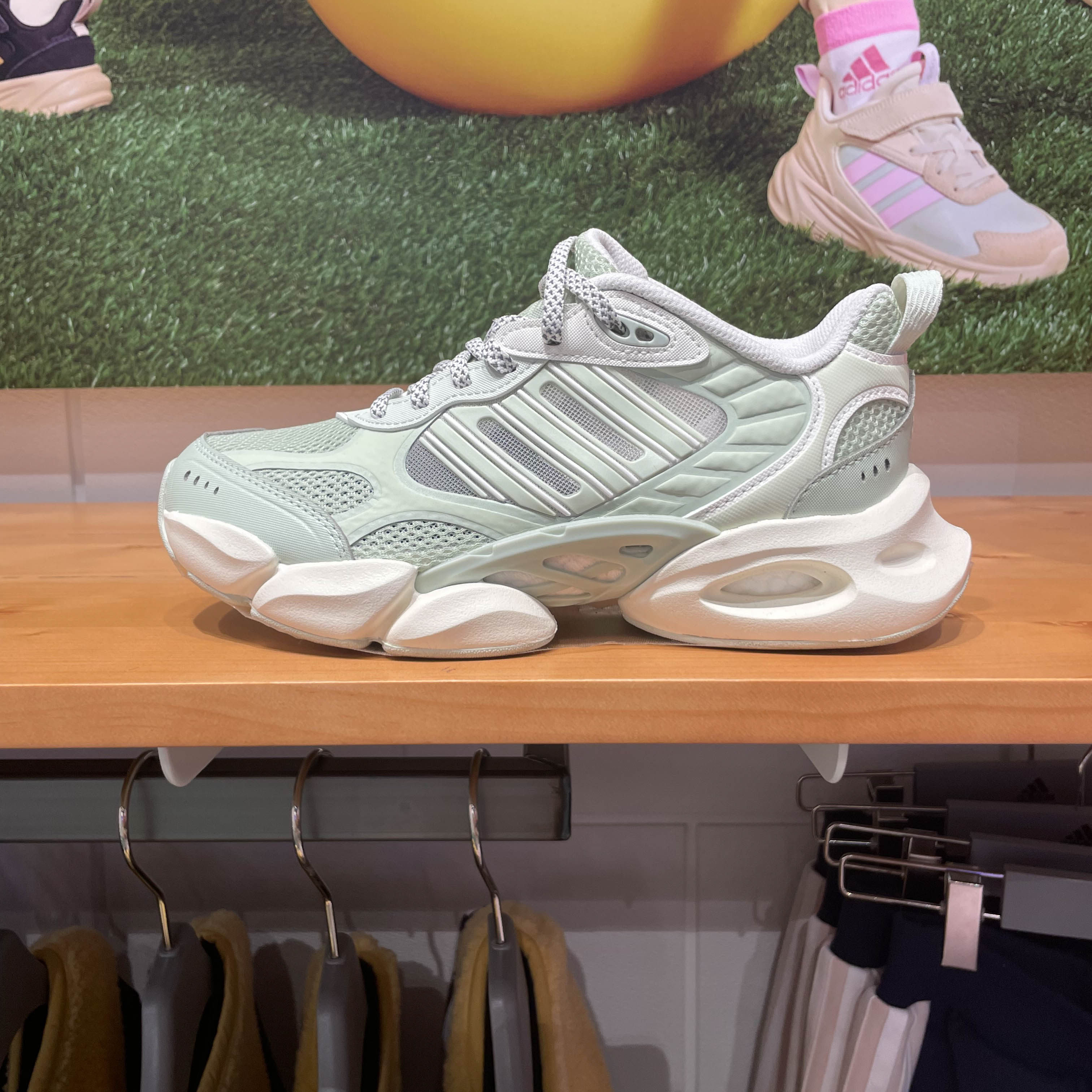 阿迪达斯女鞋2024夏新款CLIMACOOL VENTO3.0透气运动休闲鞋IF6718