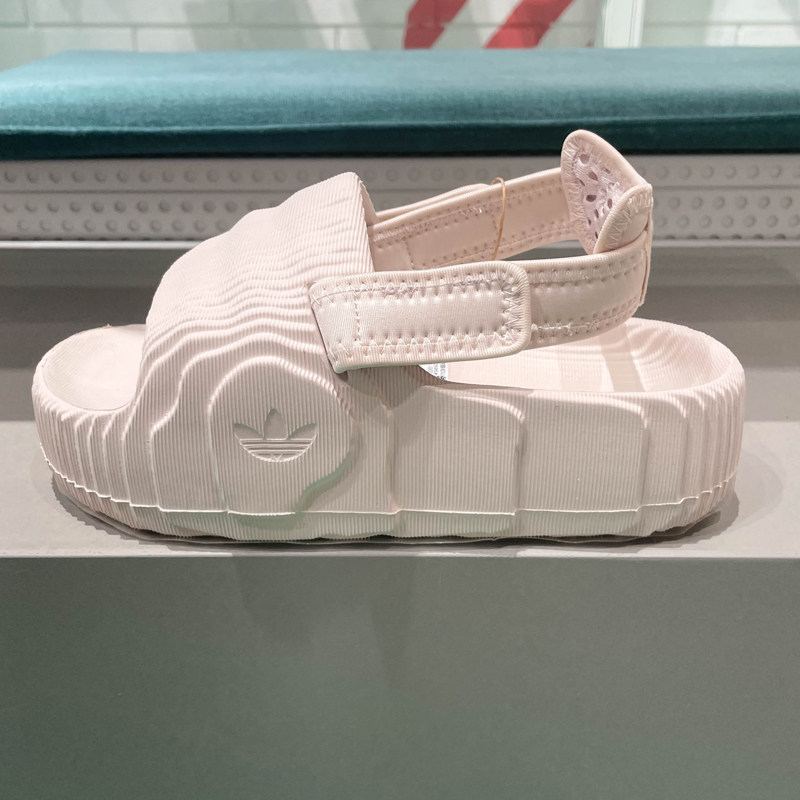 阿迪达斯三叶草女鞋2024夏新款时尚经典魔术贴厚底运动凉鞋IE5651