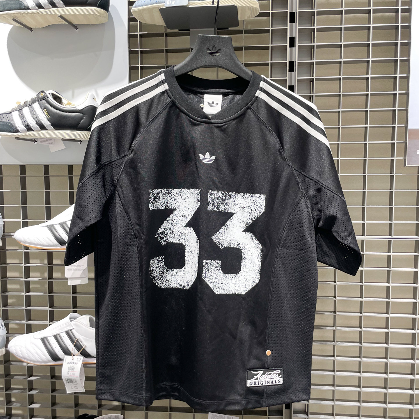Adidas阿迪达斯三叶草女