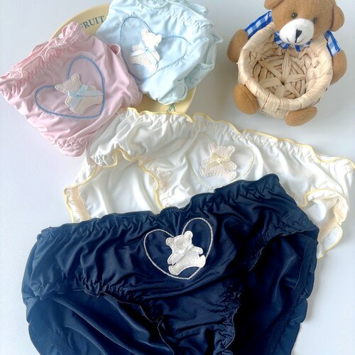 可爱小熊爱心柔软少女内裤