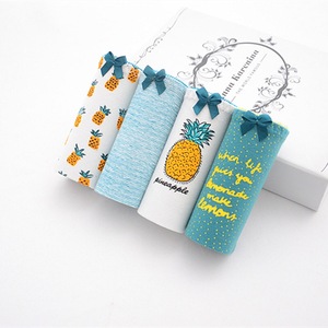 5条包邮 菠萝字母女士内裤加大码纯棉中腰三角短裤可爱透气甜美