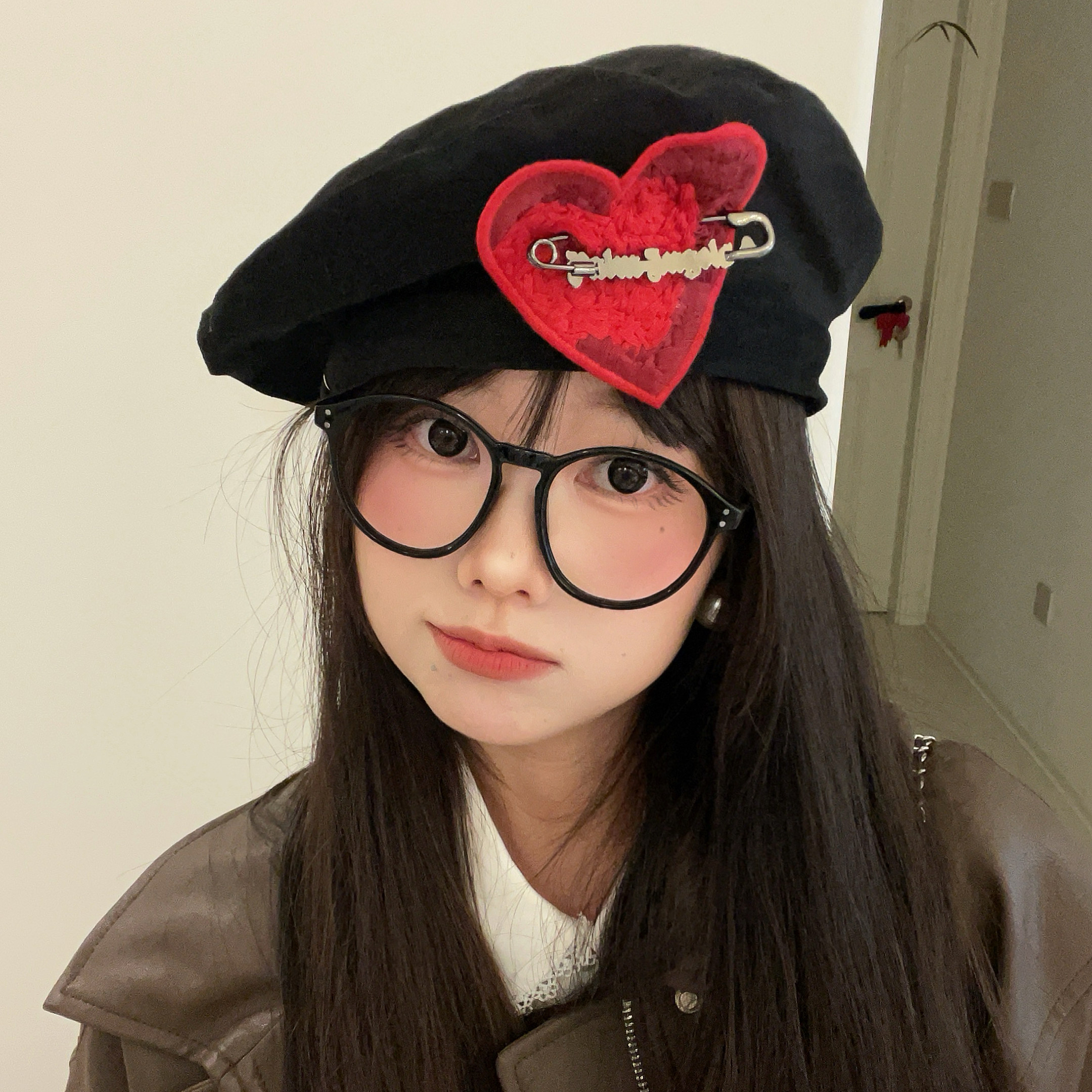 新款韩版ins复古爱心别针贝雷帽子女秋冬潮牌日系网红百搭画家帽