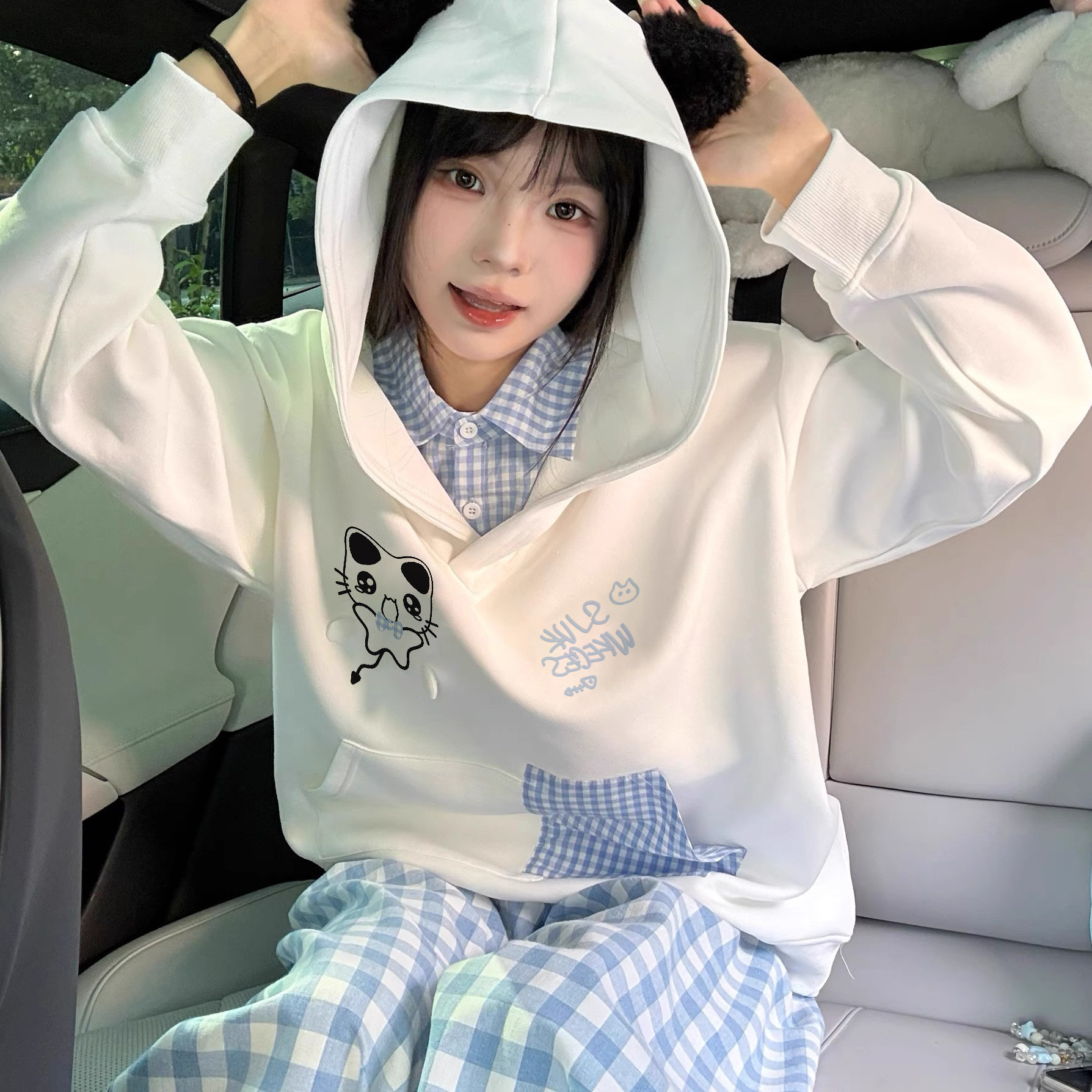 日系假两件猫咪加绒加厚连帽卫衣女秋冬季潮刺绣花宽松百搭外套女