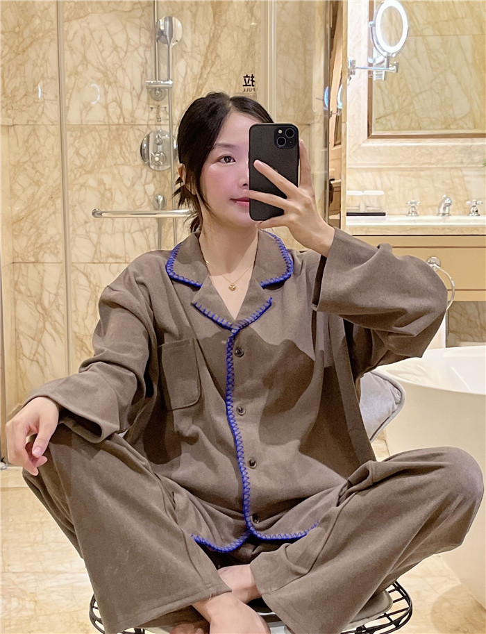 家居服大码胖mm200斤简约套装