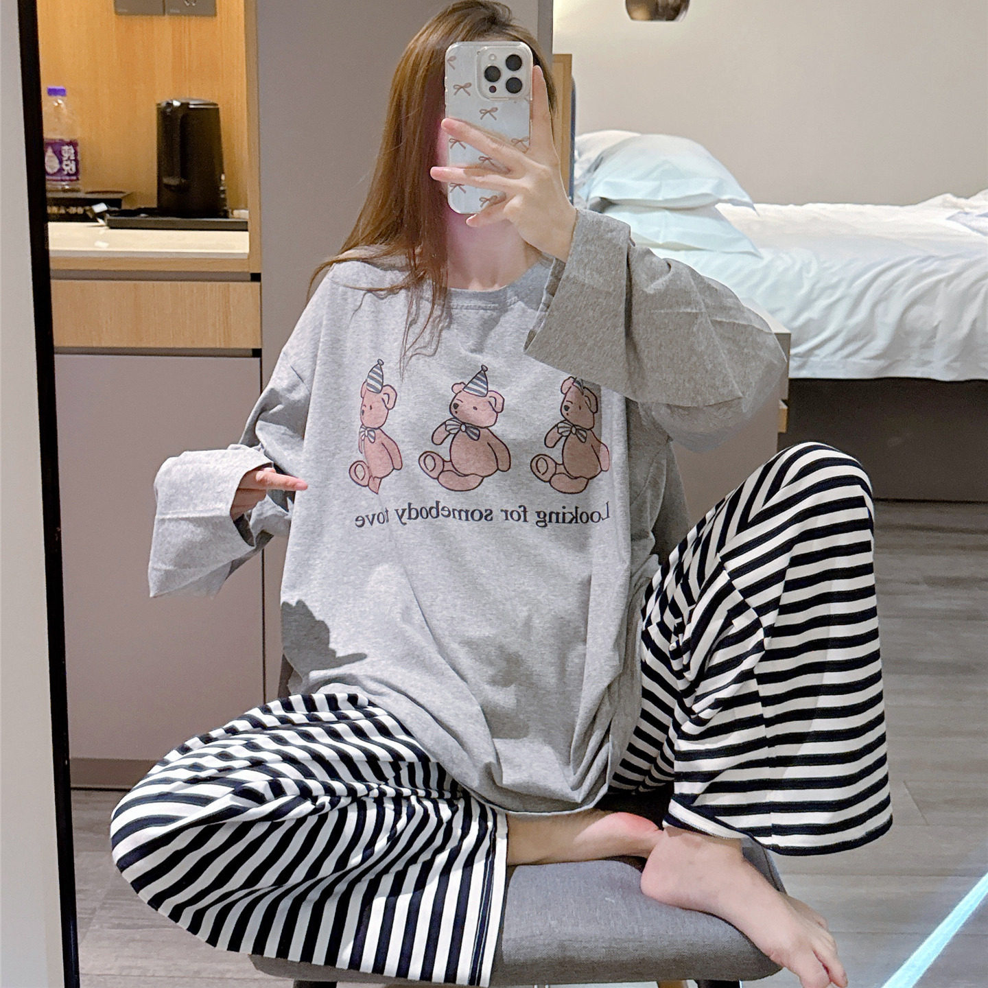长袖睡衣女秋薄款纯棉可爱小熊家居服大码二百斤显瘦条纹长裤套装