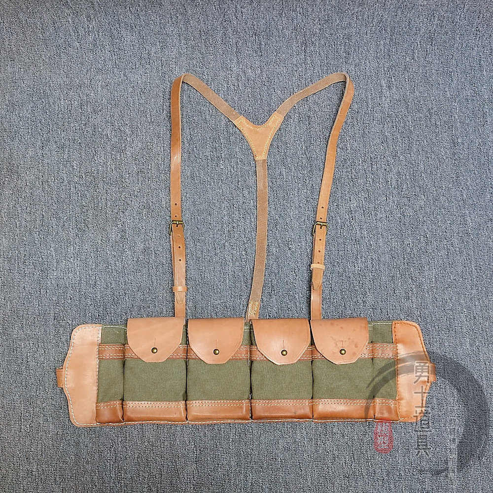 ZB26模型二战捷克式轻机枪胸卡帆布子弹袋弹夹包胸抗战博物馆展品