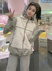 时尚套装女秋新款卫衣拼接连帽羽绒马甲假两件外套束脚卫裤两件套