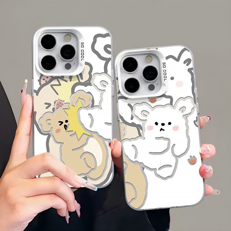 挨揍可爱熊情侣一对适用苹果15promax手机壳iPhone14创意13新款12卡通情侣16pro女17plus镭射xs小众x防摔硬壳
