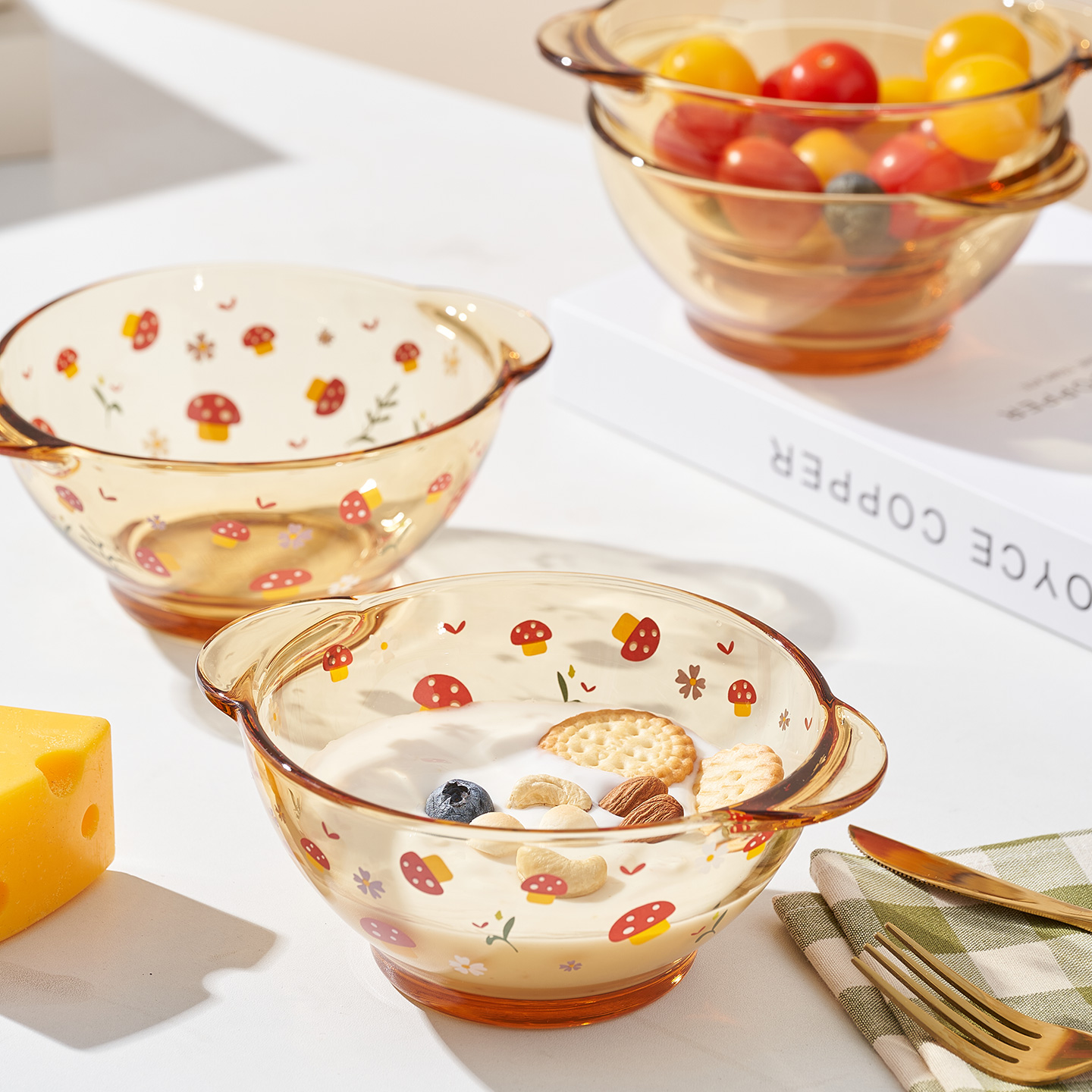 透明玻璃卡通蘑菇图案碗