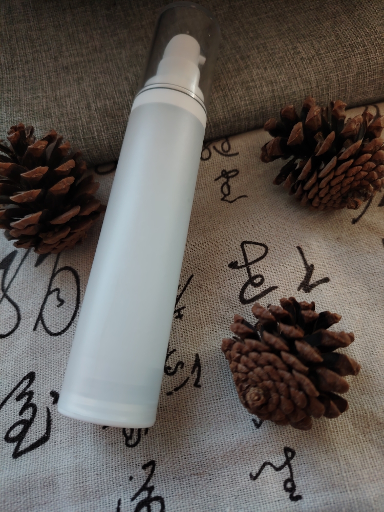 无油乳液 油皮 混合性皮肤 夏季首选