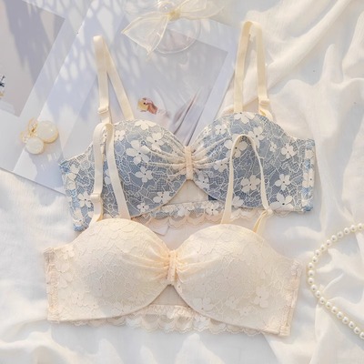 内衣女小胸聚拢显大2025新款调整型防下垂性感蕾丝纯欲文胸罩套装