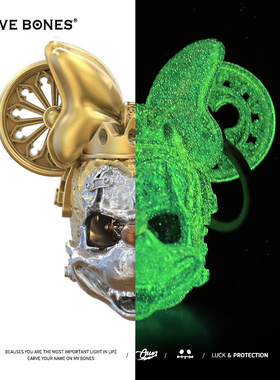 刻骨夜光黄铜米奇米妮吊坠