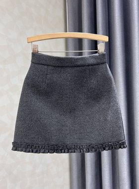 灰色百搭新款防走光气质毛呢半身裙女2025秋冬季设计感A字包臀裙