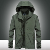 宽松外套户外冲锋上衣服男 休闲运动大码 夹克男士 青年立领春秋薄款