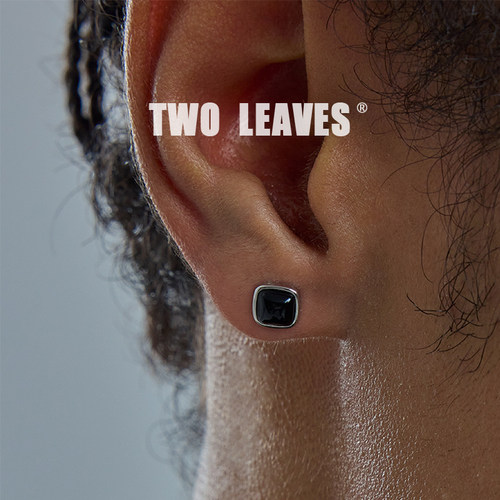 TWOLEAVES925银方形黑玛瑙耳钉