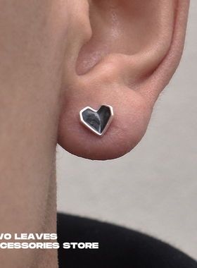 TWO LEAVES S925纯银爱心黑红色耳钉简约男女情侣款街头潮流耳饰